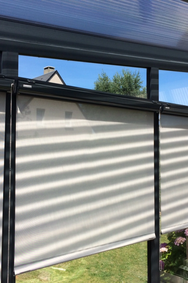 Comment se protéger du soleil dans sa véranda ?