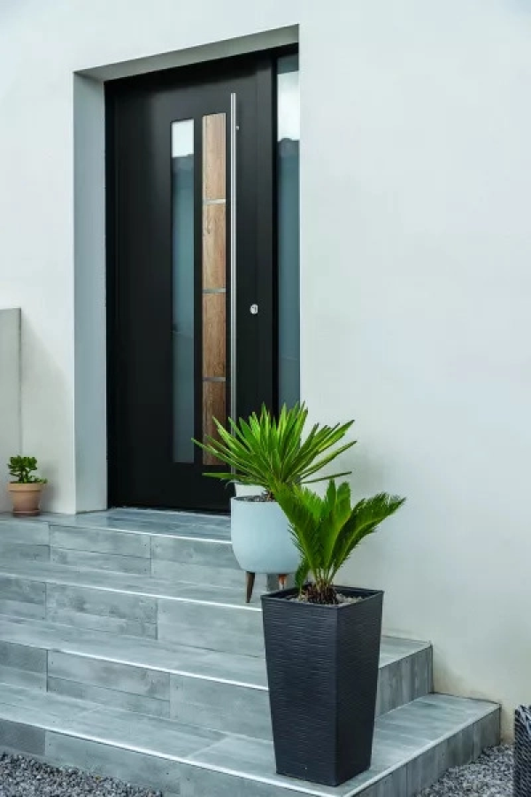 Zoom sur un nouveau produit : la porte d’entrée en acier Haro by Bel’m