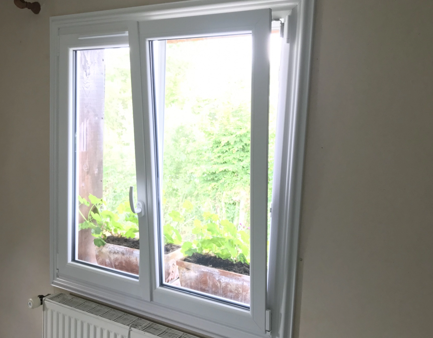 Fenêtre oscillo battante PVC - Installation de fenêtre oscillo battante en PVC en Normandie