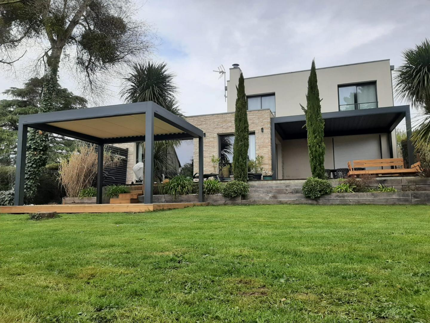Pergola bioclimatique - Pergola lames orientables