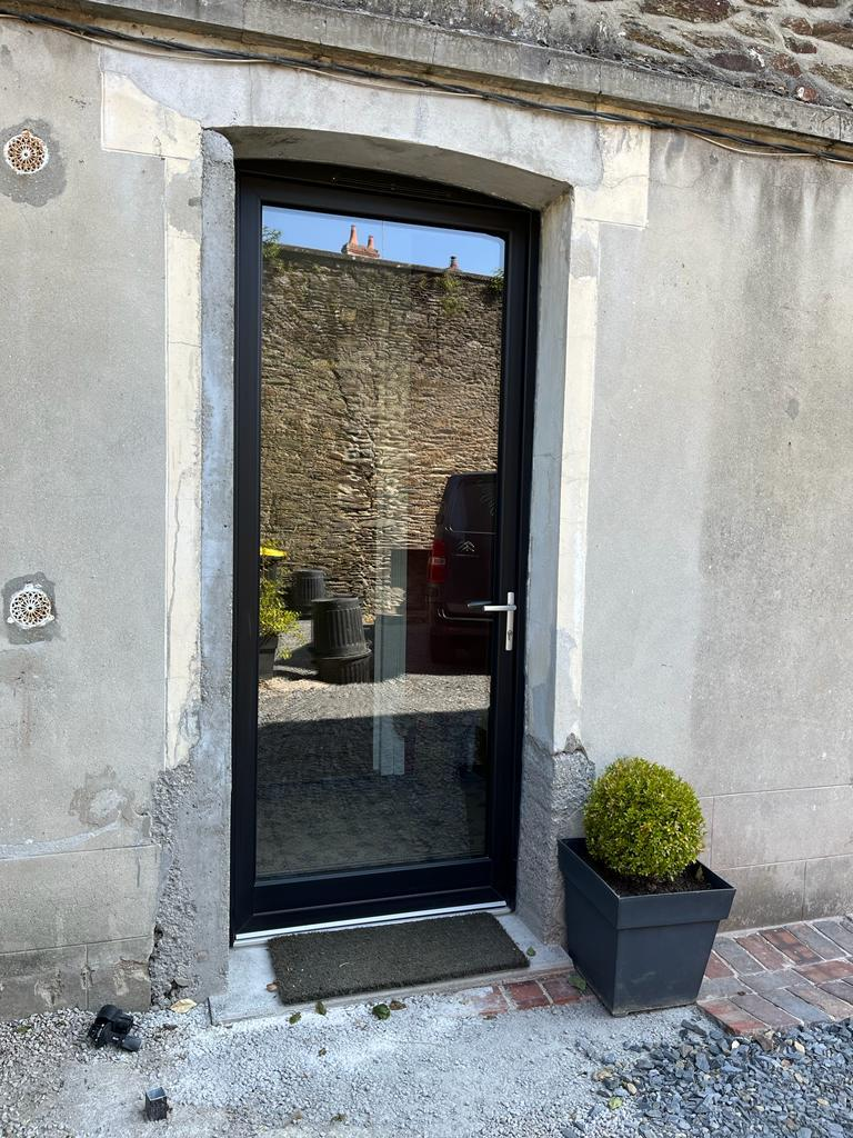 Porte fenêtre PVC - Pourquoi choisir le PVC pour une porte-fenêtre ?