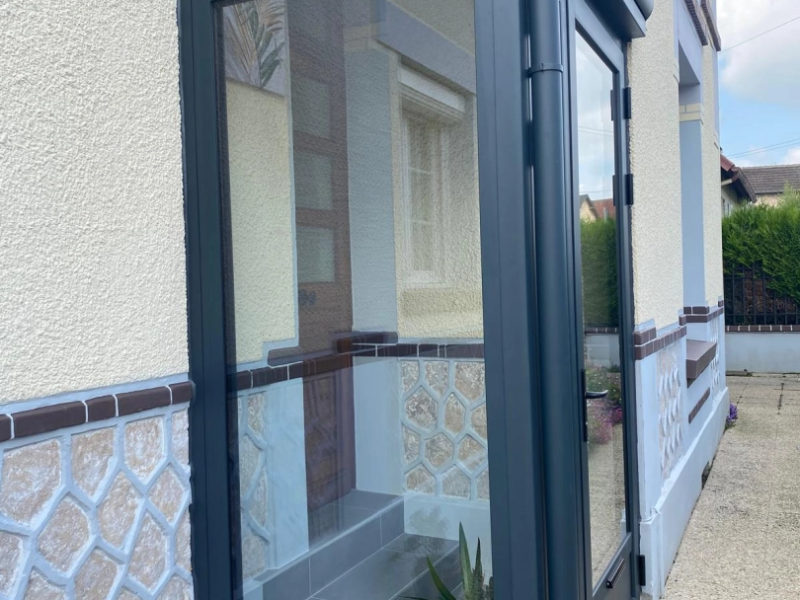 Aménagement d’un SAS d’entrée à Caen
