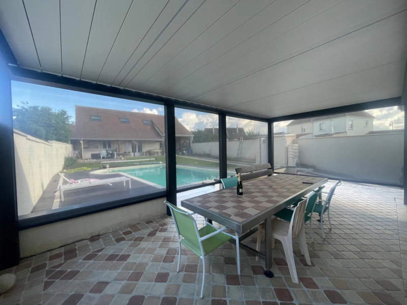 Aménagement d’une pergola Bioclimatique en Normandie