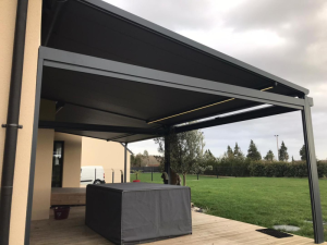 Pergola double à toile rétractable en Normandie