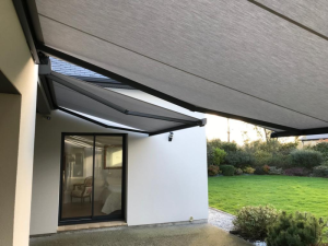 Abritez votre maison grâce à des stores bannes installés par Logikinov en Normandie