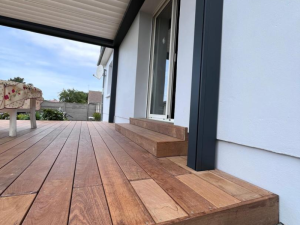 terrasse en bois exotique