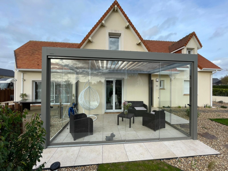 Pose d’une pergola Brustor dans le Calvados