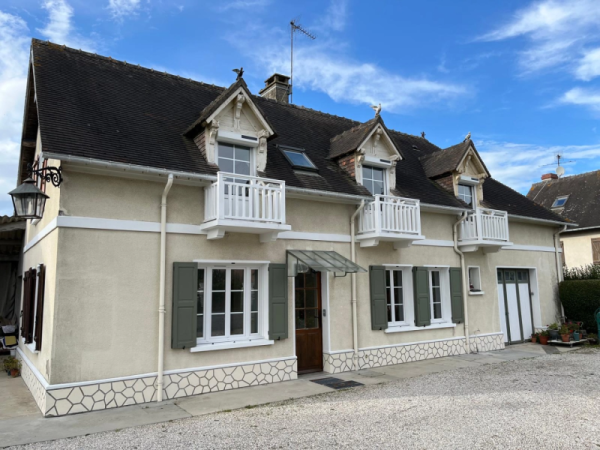 Pose de onze fenêtres PVC à Deauville