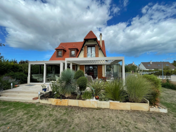 Pose de pergola bioclimatique sur mesure à Hermanville-sur-Mer