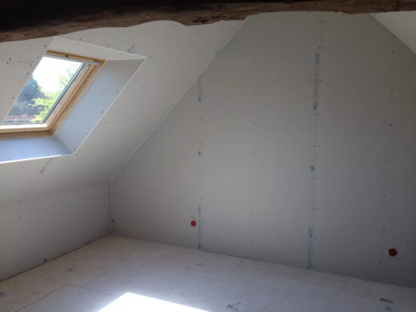 Rénovation complète d'une maison avec isolation et placo à Falaise